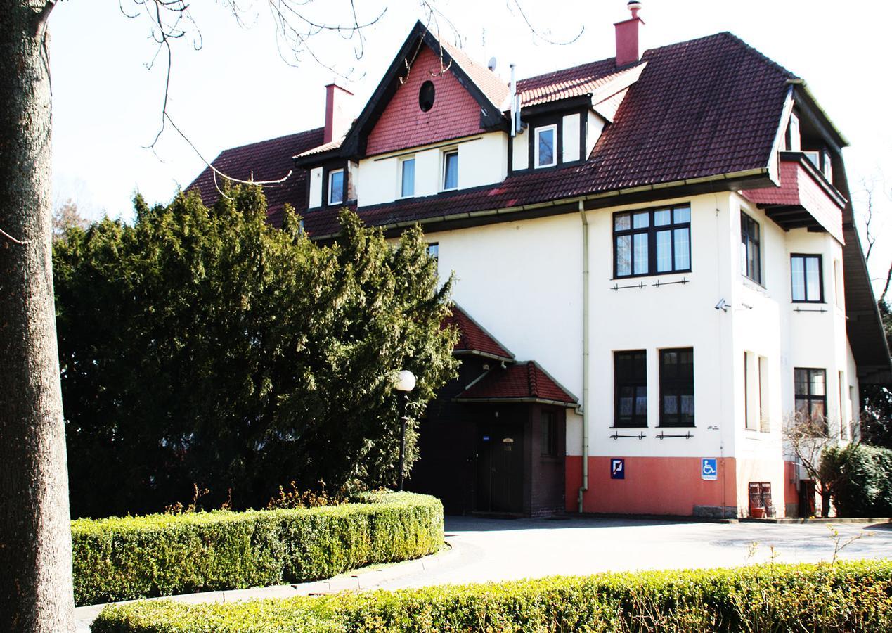 Pensjonat Galery Swiebodzice Exterior photo